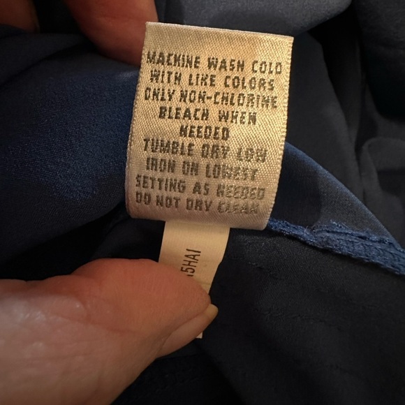 Zenergy by Chicos Navy Full Zipper Jacket Size M Rain Resistant - Picture 9 of 9